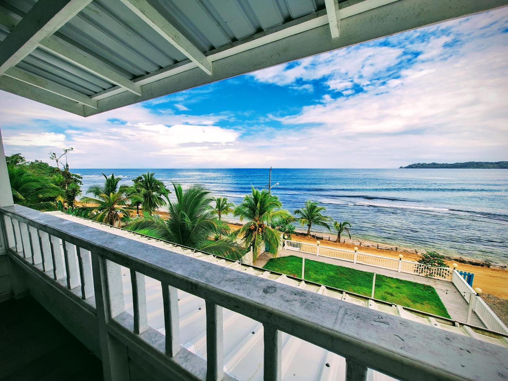Paunch Beach Retreat Bocas del Toro Zewnętrze zdjęcie